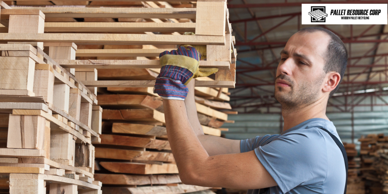 6-Tips-On-Safely-Handling-Wooden-Pallets.